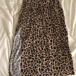 🐆 LEOPARD PRINT MIDI SKIRT! 🐆